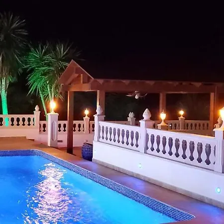Villa Med Panoramautsikt Med Privat Pool I Calpe, Costa Blanca, Spanien