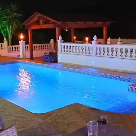 Med Panoramautsikt Med Privat Pool I Calpe, Costa Blanca, Spanien * Calpe